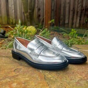 Silver Loafer!